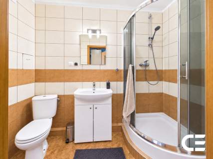 2 pokoje osobna kuchnia parter Siechnice