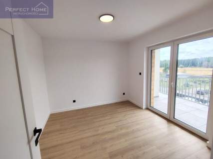 Apartament 4 pokojowy pod klucz , na zamkniętym osiedlu.