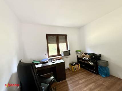 Komfortowy dom z dużą działką i dwustanowiskowym garażem