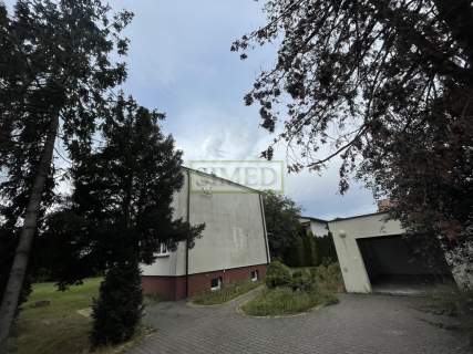 Centrum Łomianek,duza działka,cicha okolica