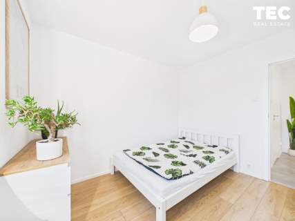 2-pok mieszkanie, oddzielna kuchnia, garderoba, duży balkon i...
