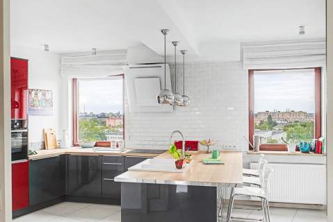 Apartament ul. Gagarina, Łazienki Królewskie