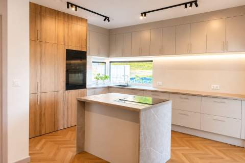 Nowoczesny dom w zielonej okolicy 147m2