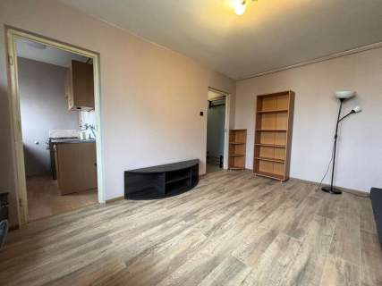 Zbaraska 18, Dąbrowa, kawalerka pet friendly