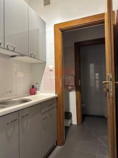 Nieruchomość komercyjna do wynajęcia, 62 m2, Warszawa