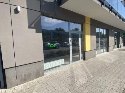 Przestronny lokal komercyjny na nowym osiedlu