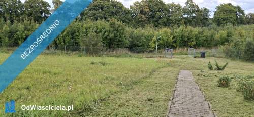 Działka budowlana uzbrojona w otulinie lasu i 100 m od drogi...