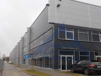 Magazyn z biurem 3805 m2 Włochy
