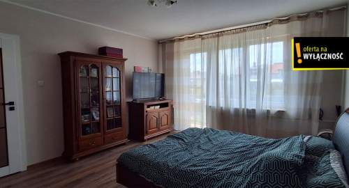 GOTOWY DO ZAMIESZKANIA DOM W STASZOWIE 2 GARAŻE