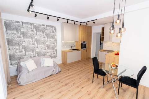 Mieszkanie po remoncie - kuchnia, 3 pokoje 2 piętro 54m2