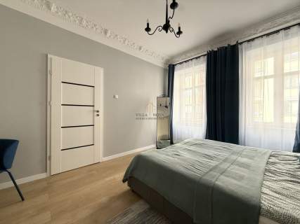 2 pok w centrum Rozkład Odnowiona Kamienica