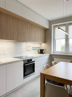 Pobitno, 41m2, balkon,parking, 2 minuty do centrum