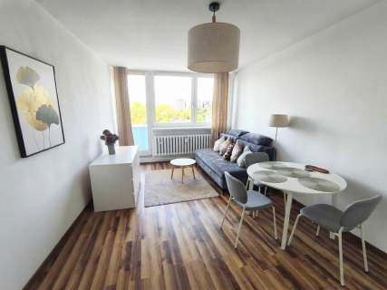 Kawalerka, balkon - Tysiąclecia1, obok p.Śląskiego