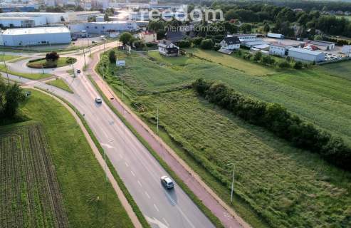 Atrakcyjna działka z WZ budynek służby zdrowia