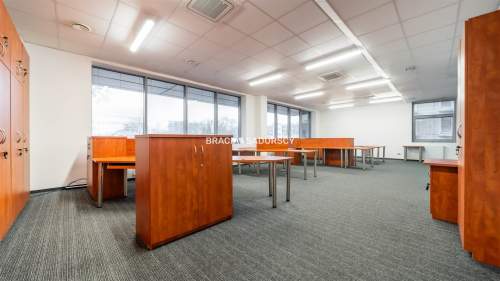 Powierzchnia biurowa z parkingiem - 250m2