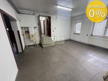 Magazyn z biurem,parter,ogrzewanie,bobry dojazd,24