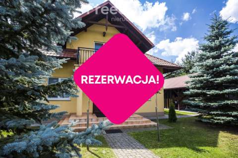 Dom jednorodzinny z dużą działką Strażów