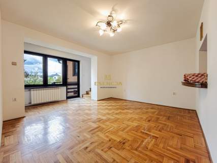 Dom wolnostojący 270 m2 os. Wólki