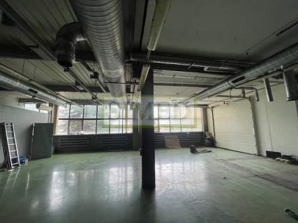 Hurtownia,magazyn,parter,parking,ochrona,dostep24h