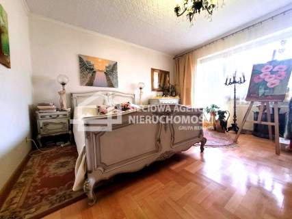 Wyremontowany dom, 4 niezależne mieszkania Żukowo