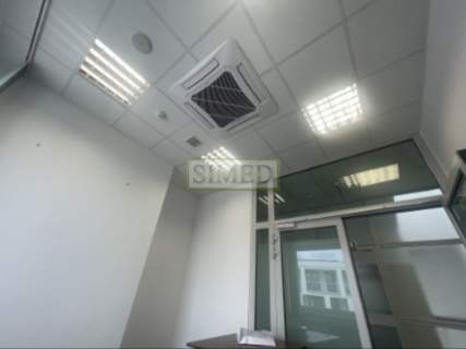 Biurowiec,recepcja,parking,dobry dojazd,dostep24h
