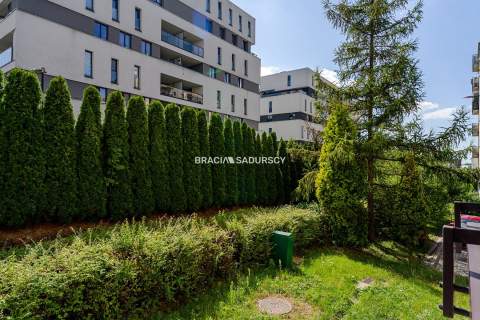 Studio z oddzielną kuchnią / UJ / Korpo / MPK