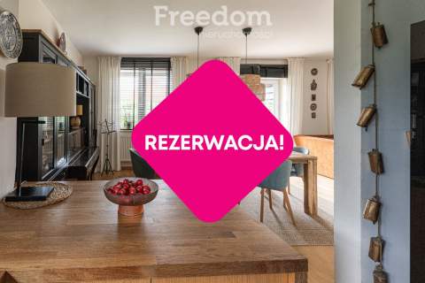 Dom jednorodzinny z dużą działką Strażów