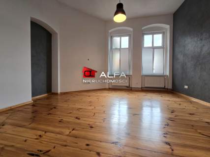 Klimatyczny loft z dużym balkonem 