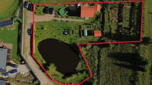 Działka ze stawem i budynkiem 56 m Będargowo