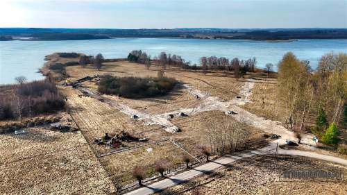 Wyjątkowe, uzbrojone działki nad jeziorem Wielimie