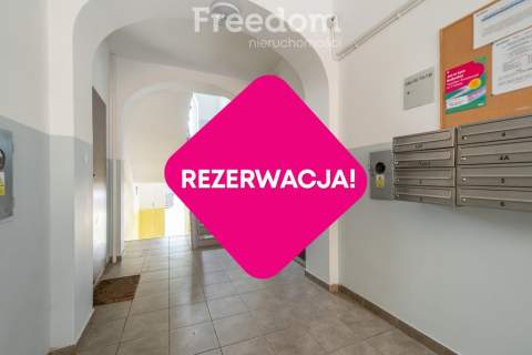 Jako mieszkanie lub lokal przy Deptaku Bogusława