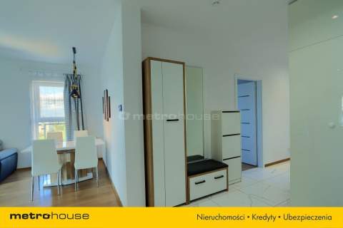 Miejski apartament z balkonem, przy Żeligowskiego 