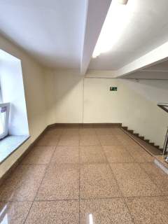 Przestronny lokal -900 m- usługi/magazyn/produkcja