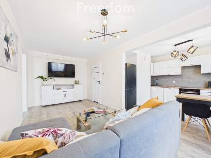 2 pokoje balkon garaż w cenie