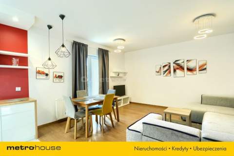 Miejski apartament z balkonem, przy Żeligowskiego