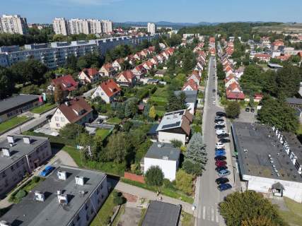 Dom wolnostojący 5 pokoi, garaż, 113,8 48 piwnic