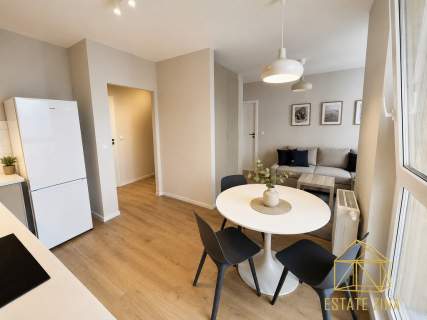 2 pokoje 47 m Balkon Garaż Solaris Park