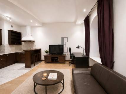 Wspólna 50 Apartament w kamienicy I Inwestycja