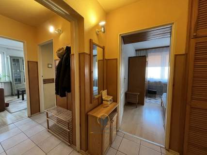 Dwa pokoje, Niski blok, Czuby