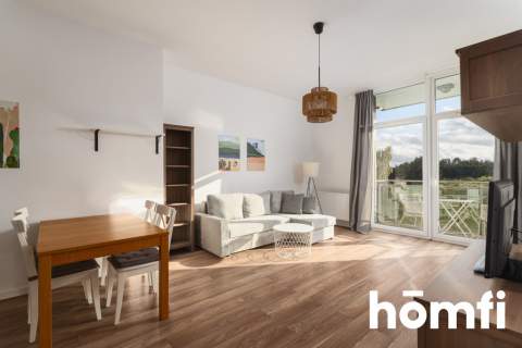 Gdynia Strzelców. Apartament z widokiem na las