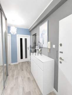 4 pokoje, kuchnia, loggia, 77m2 Kurdwanów