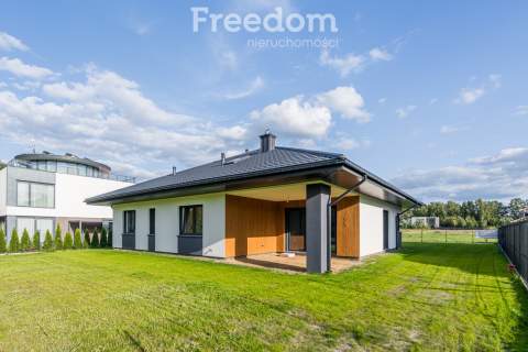 Działka/dom/prywatność i gotowa infrastruktura