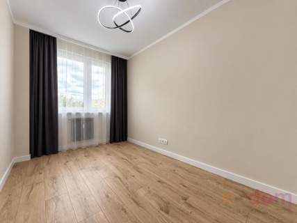 61 m2 3 pokoje balkon po remoncie