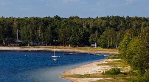 Jezioro Piaseczno-działki blisko plaży