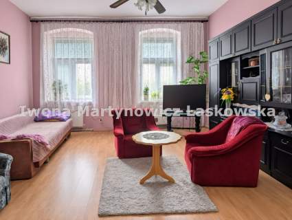 Bezczynszowe mieszkanie w kamienicy, 121 m2, ogród