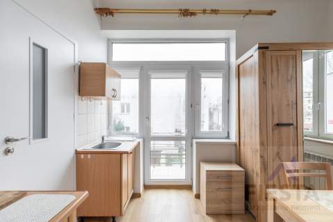 Praga- Południe Zgierska studio 20 m2 balkon