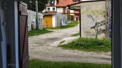 Murowany garaż z kanałem, 17.6 m2 - Ełk, ul. Piękna
