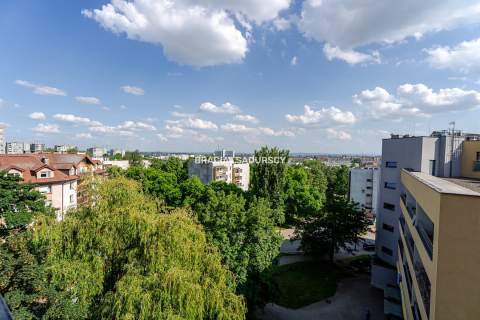 3pok.z potencjałem, balkon, tramwaj, Mistrzejowice