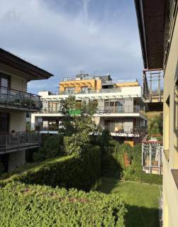 Eleganckie trzy pokoje przy parku, balkon , garaż