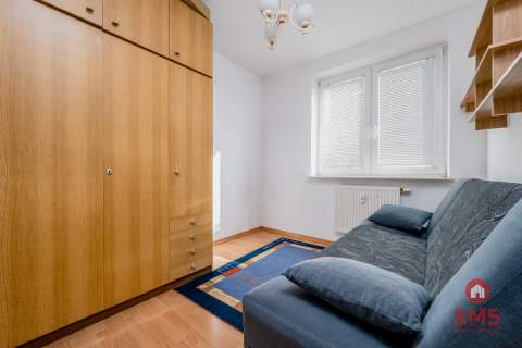2 pokoje na parterze, balkon